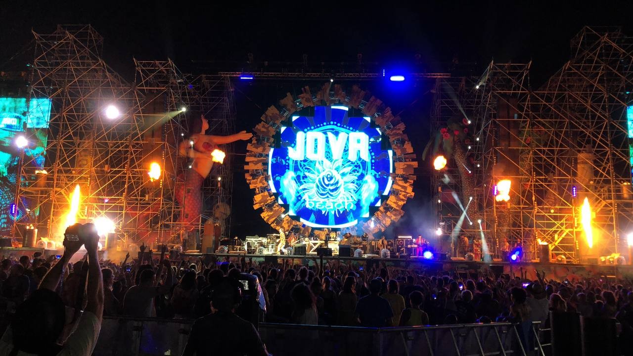 Jova Beach Party a Roccella Ionica